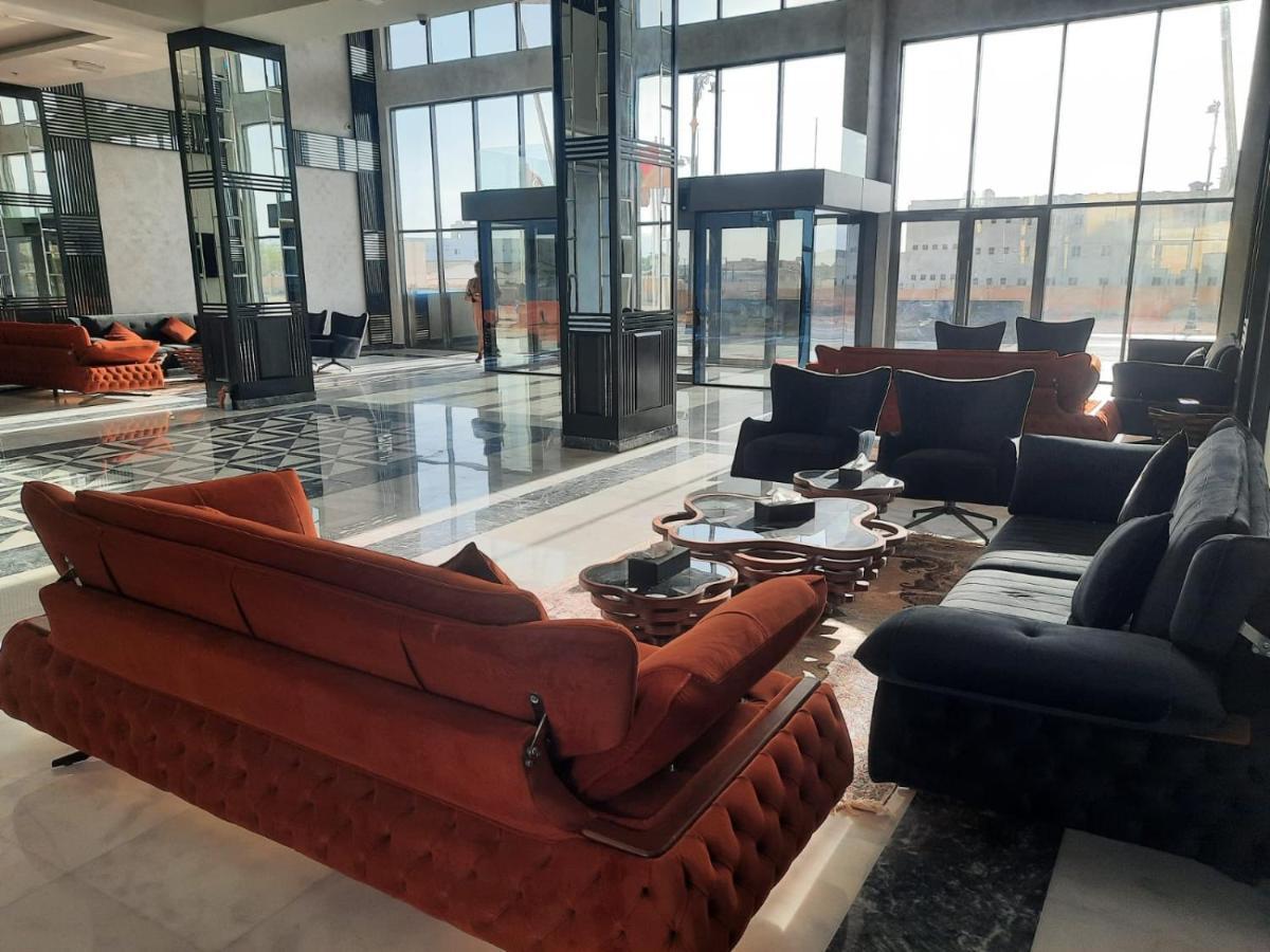 סאלאלה The Plaza Hotel & Resort מראה חיצוני תמונה